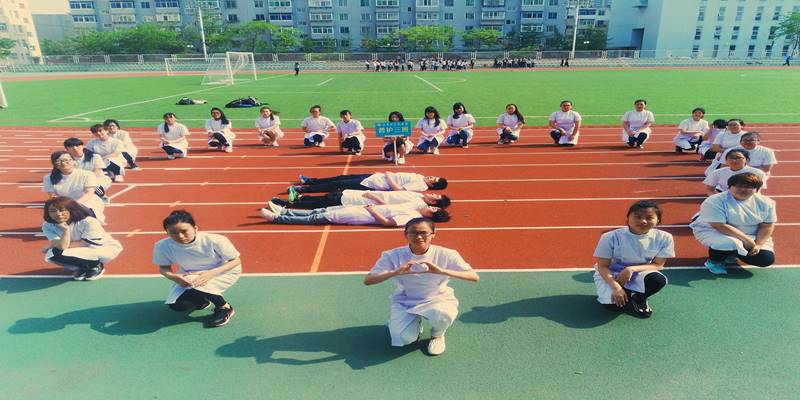 How do I prepare for nursing school?